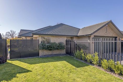 Photo of property in 1 Ballybrack Place, Casebrook, Christchurch, 8051