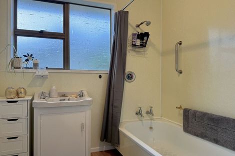 Photo of property in 20 Ferguson Street, Kurow, 9435