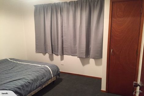 Photo of property in 20 Glenfinn Place, Massey, Auckland, 0614