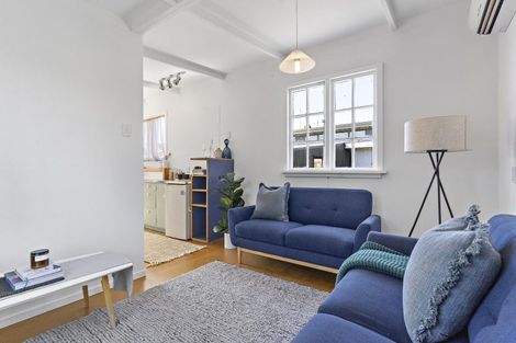 Photo of property in 8 Reading Street, Greytown, 5712