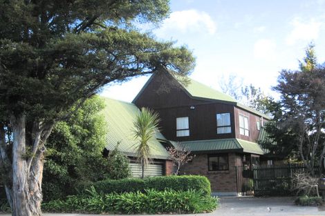 Photo of property in 38 Church Road, Taradale, Napier, 4112