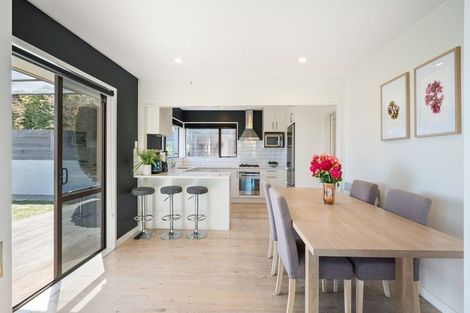 Photo of property in 5 Kiteroa Place, Cashmere, Christchurch, 8022