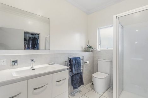 Photo of property in 25 Kelvin Place, Hamilton East, Hamilton, 3216