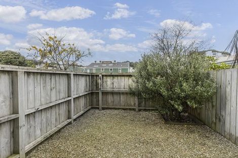 Photo of property in 17/31u Princess Terrace, Newtown, Wellington, 6021