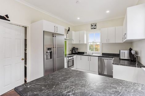 Photo of property in 52 Church Street, Oxford, 7430