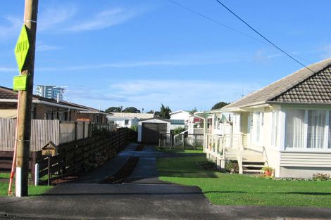 Photo of property in 49a Hatton Road, Orewa, 0931