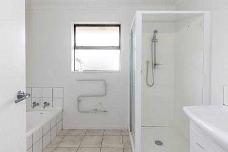 Photo of property in 103 Peel Street, Westport, 7825