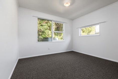 Photo of property in 7 Silverbirch Grove, Churton Park, Wellington, 6037