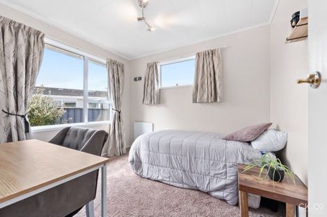 Photo of property in 22 Denver Grove, Totara Park, Upper Hutt, 5018