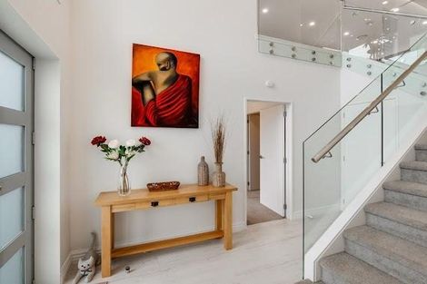 Photo of property in 140 Arran Point Parade, Orewa, 0931