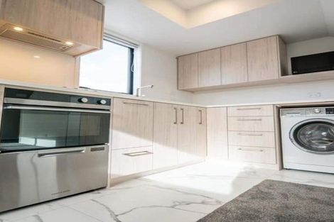 Photo of property in 4/19 Karamu Street, Te Atatu Peninsula, Auckland, 0610