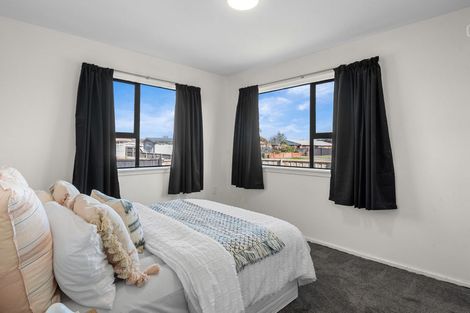 Photo of property in 73 Tauiwi Crescent, Hei Hei, Christchurch, 8042