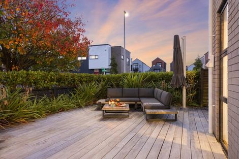 Photo of property in 2 Touhou Road, Hobsonville, Auckland, 0616