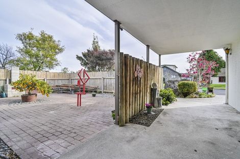 Photo of property in 17 Donegal Crescent, Tamatea, Napier, 4112