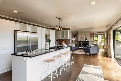 Photo of property in 61a Fairmount Road, Titirangi, Auckland, 0604