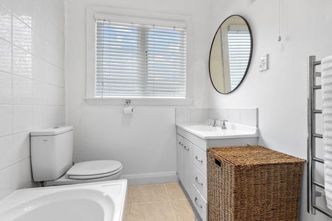 Photo of property in 22 Tower Street, Hornby, Christchurch, 8042