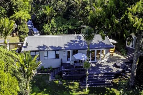 Photo of property in 282 Shaw Road, Titirangi, Auckland, 0604
