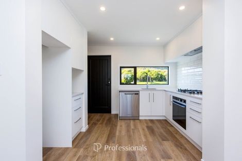 Photo of property in 57 Mawai Hakona Drive, Wallaceville, 5018
