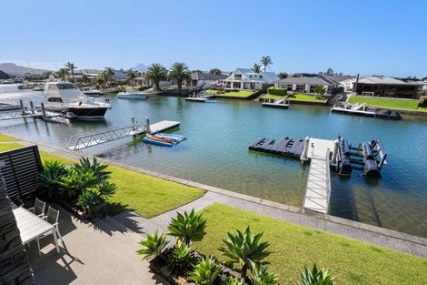 Photo of property in 162a Waterways Parade, Pauanui, Hikuai, 3579