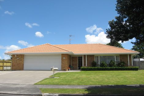 Photo of property in 114 Longford Park Drive, Takanini, 2112