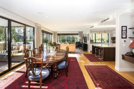 Photo of property in 28 Devonport Lane, St Albans, Christchurch, 8014