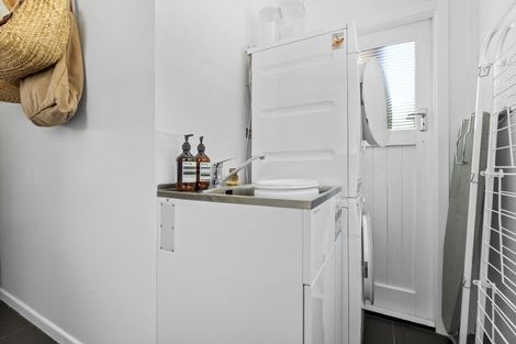 Photo of property in 67 Kuratawhiti Street, Greytown, 5712