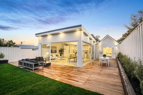 Photo of property in 4 Cheltenham Road, Devonport, Auckland, 0624