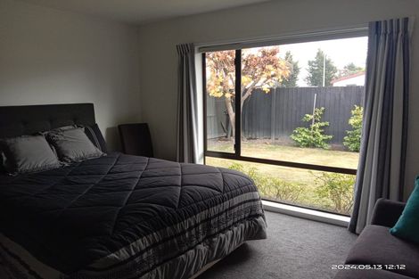 Photo of property in 71 Bentley Street, Russley, Christchurch, 8042