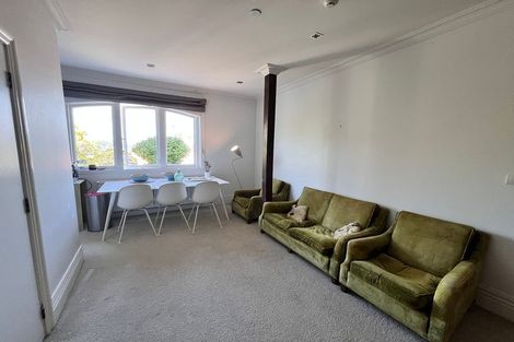 Photo of property in 8 Central Terrace, Kelburn, Wellington, 6012