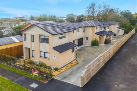 Photo of property in 3u2 Manning Street, Hamilton Central, Hamilton, 3204