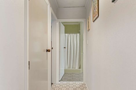 Photo of property in 87 Russell Street, Westport, 7825