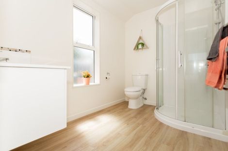 Photo of property in 37 Davaar Crescent, Broomfield, Christchurch, 8042