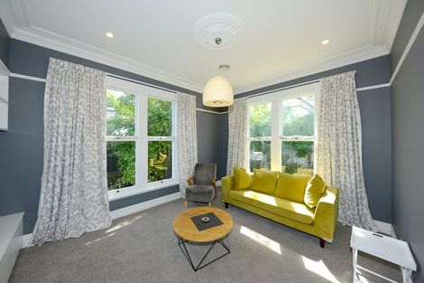 Photo of property in 1 Norwood Street, Beckenham, Christchurch, 8023