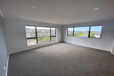 Photo of property in 26 Bine Crescent, Orewa, 0931