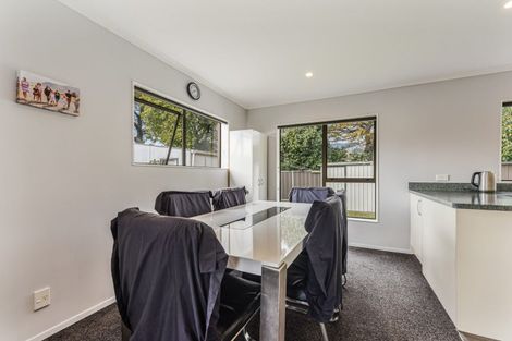 Photo of property in 27 Browning Crescent, Stoke, Nelson, 7011