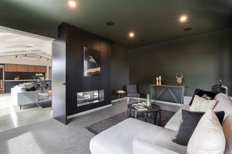 Photo of property in 35 Mike Smith Drive, Cambridge, 3434