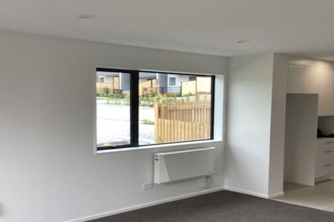 Photo of property in 43 Raupeti Lane, Henderson, 0612