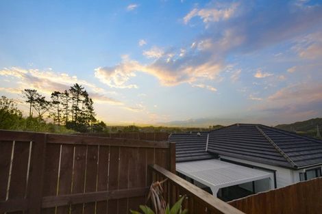 Photo of property in 55 Accolage Boulevard, Kumeu, 0810
