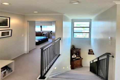 Photo of property in 45 Costa Viva Crescent, Karaka, Papakura, 2113