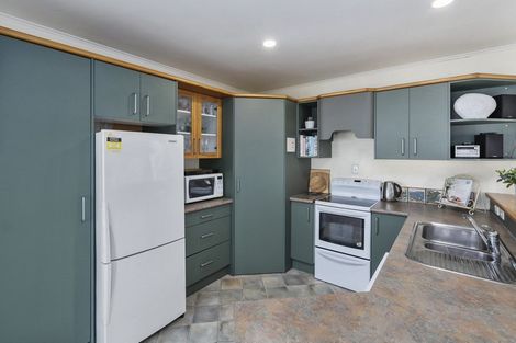 Photo of property in 5 Karamu Street, Strandon, New Plymouth, 4312