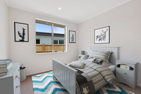 Photo of property in 29 Kukuwai Avenue, Red Beach, 0932