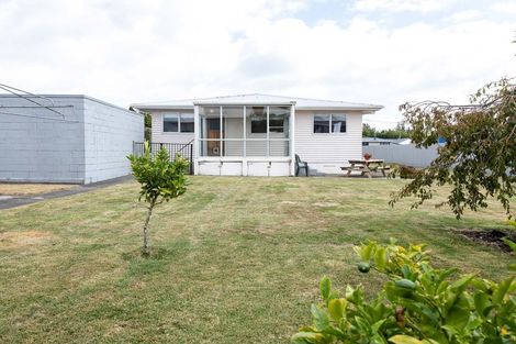 Photo of property in 11 Standish Street, Inglewood, 4330