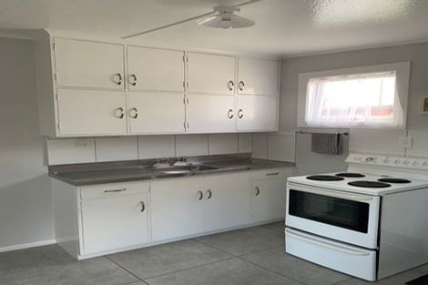 Photo of property in 407 Hapia Street, Camberley, Hastings, 4120