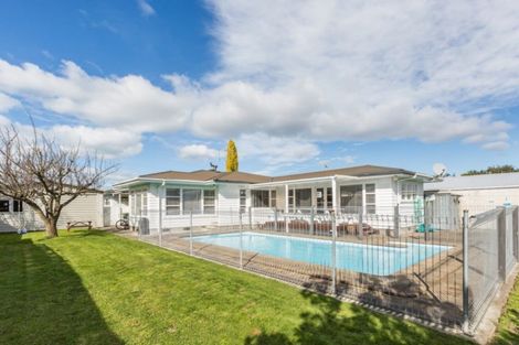 Photo of property in 10 Pembroke Street, Taradale, Napier, 4112