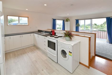 Photo of property in 14a Jean Place, Stanmore Bay, Whangaparaoa, 0932