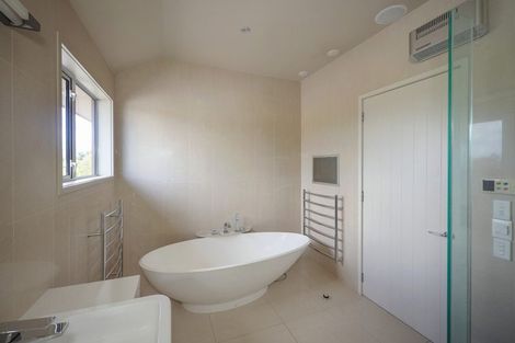 Photo of property in 110 Reservoir Road, Oamaru North, Oamaru, 9400