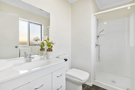 Photo of property in 52 Foxlaw Street, Randwick Park, Auckland, 2105