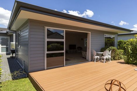 Photo of property in 25 Chateau Crescent, Rangatira Park, Taupo, 3330