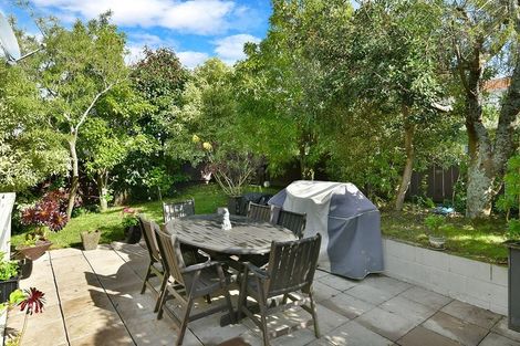 Photo of property in 119 Rosario Crescent, Red Beach, 0932