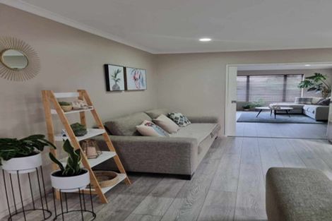 Photo of property in 21 Cambrian Street, Churton Park, Wellington, 6037